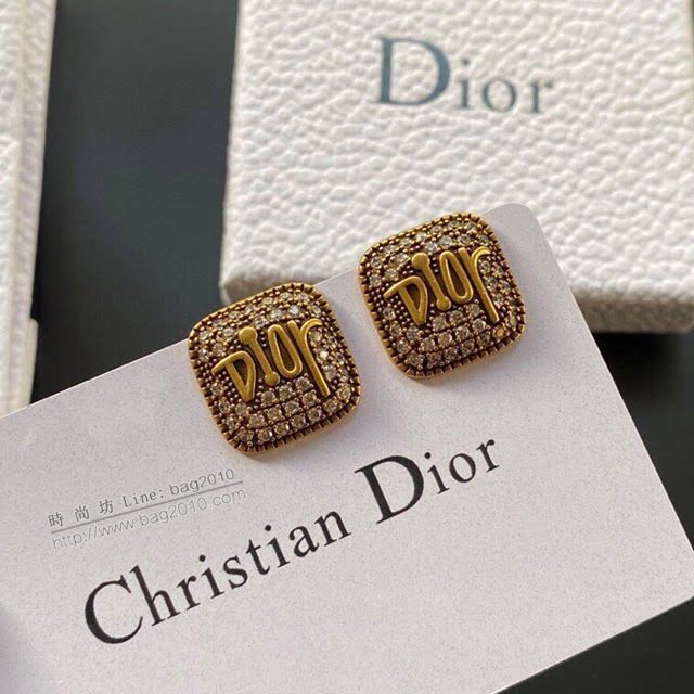 Dior飾品 迪奧經典熱銷款滿鑽方形Dior字母耳釘耳環  zgd1449